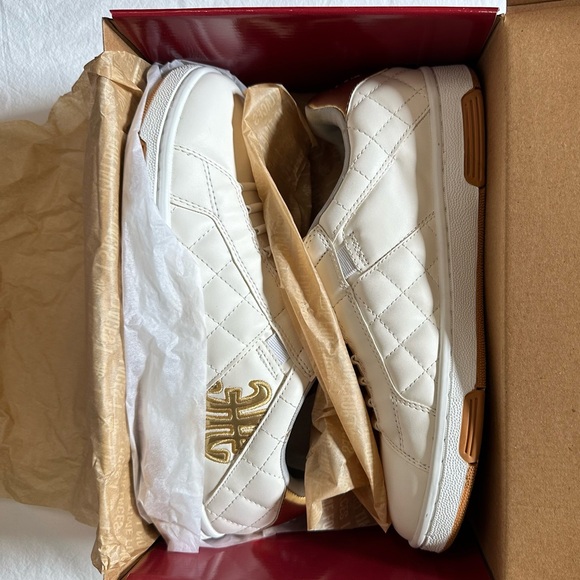 Royal Elastics Womens Sneakers - Picture 1 of 7